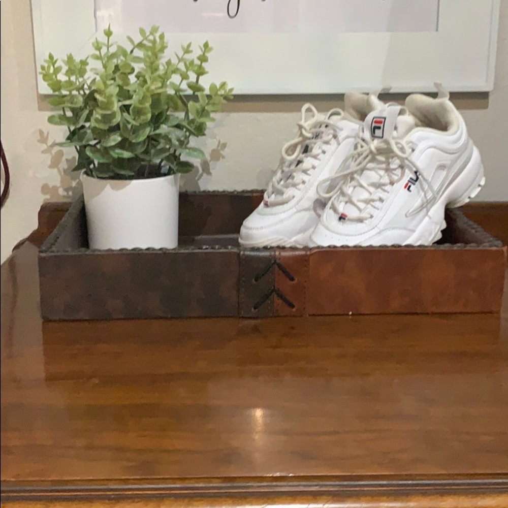 FILA - Picture 4 of 4